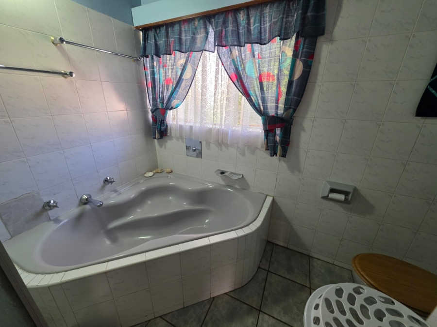 3 Bedroom Property for Sale in Vaalpark Free State